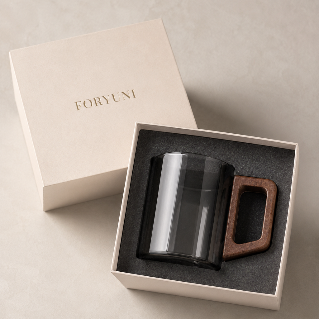 Heat Resistant Glass Mug with Walnut Handle 3