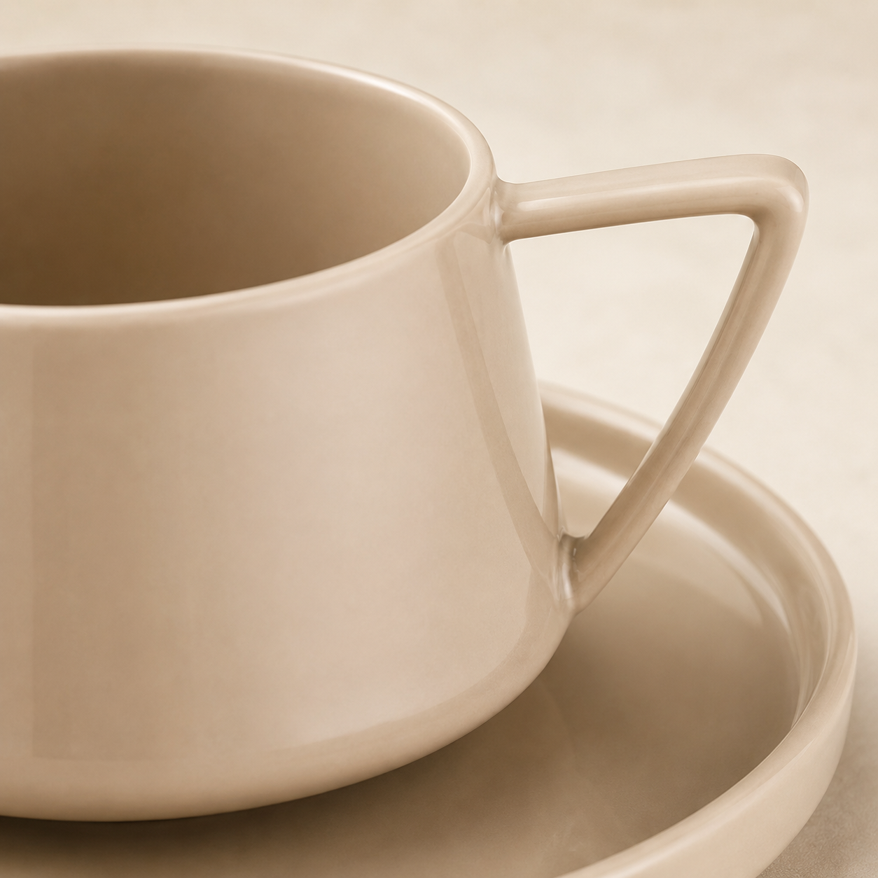 Minimalist Ceramic Coffee Cup & Saucer Set_3